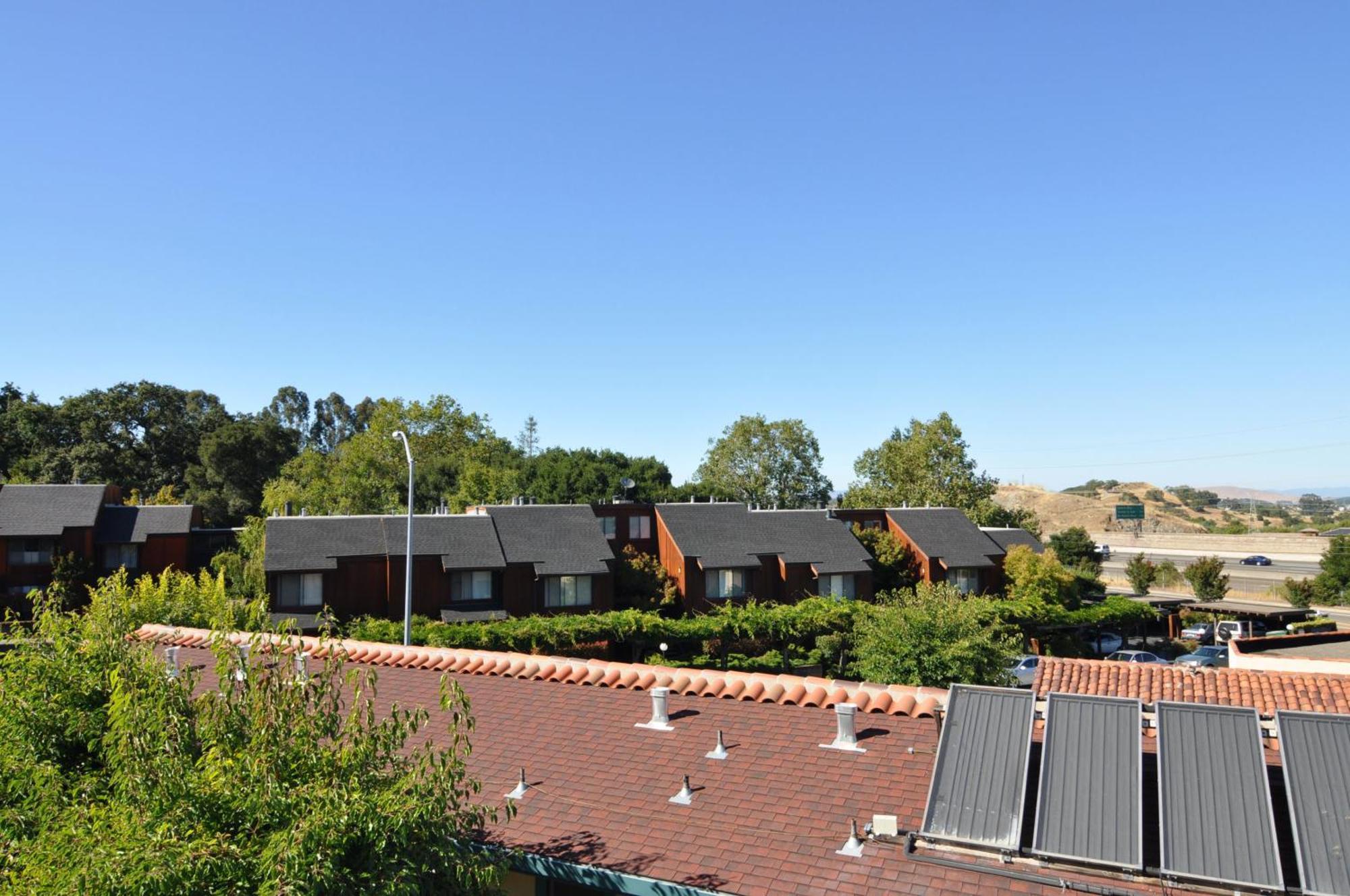 Marinwood Inn & Suites Novato Bagian luar foto