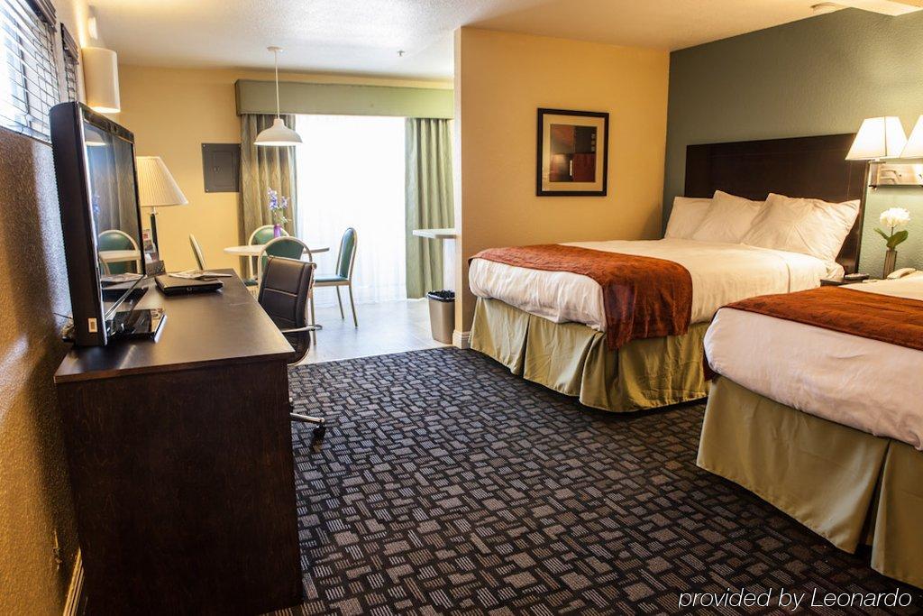 Marinwood Inn & Suites Novato Bagian luar foto