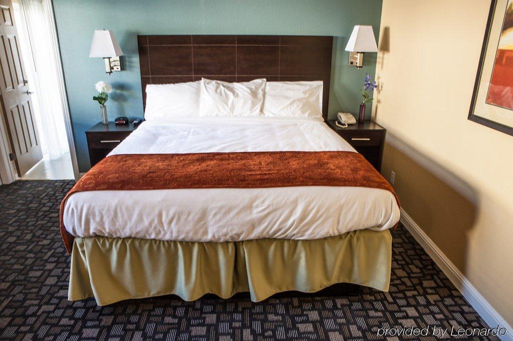 Marinwood Inn & Suites Novato Bagian luar foto