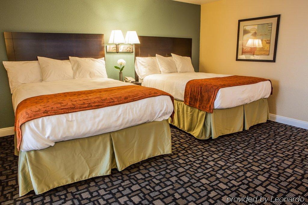 Marinwood Inn & Suites Novato Bagian luar foto